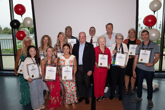Asm. Hart with Santa Barbara City College alumni athletes
